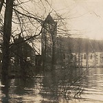 Overstroming 1916 - Eemnes Binnen, omgeving kerk het Dikke Torentje