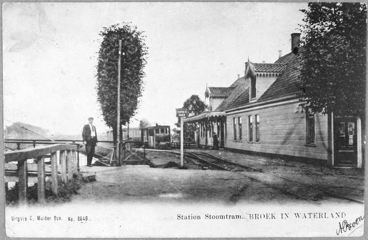Station Broek in Waterland